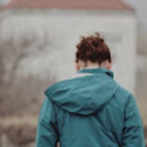 Meet your Posher, Lydia